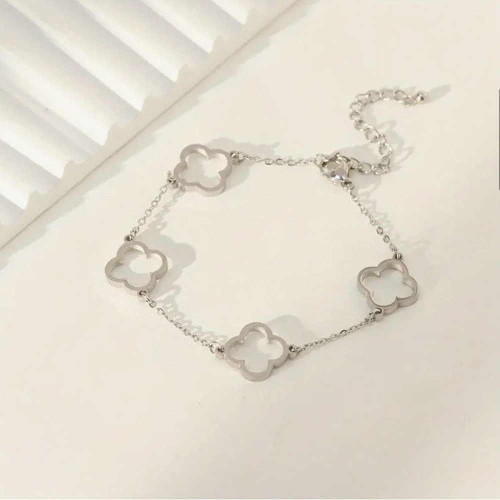 ⚜️ Alhambra Style Silver Floral Bracelet ❤️‍🔥